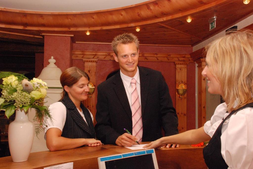 Hotel Gasthof Bruecke Mayrhofen Eksteriør billede